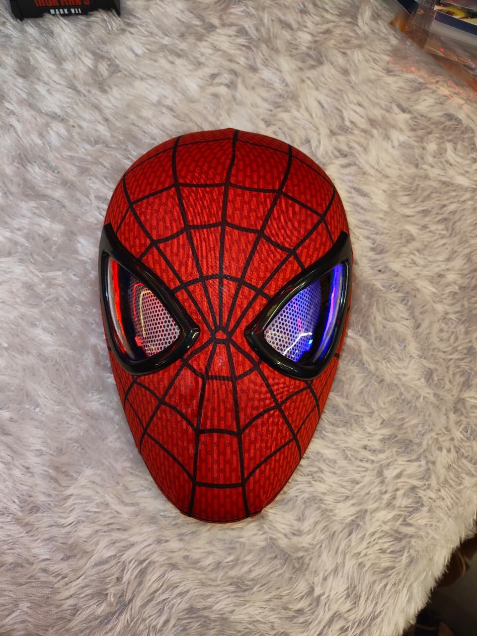 The Amazing Spider-Man mask with light-up moving eyes
